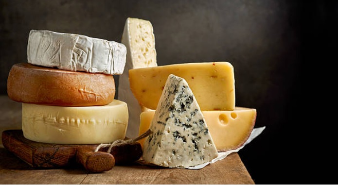 28 judges hunting out NZ’s finest cheeses