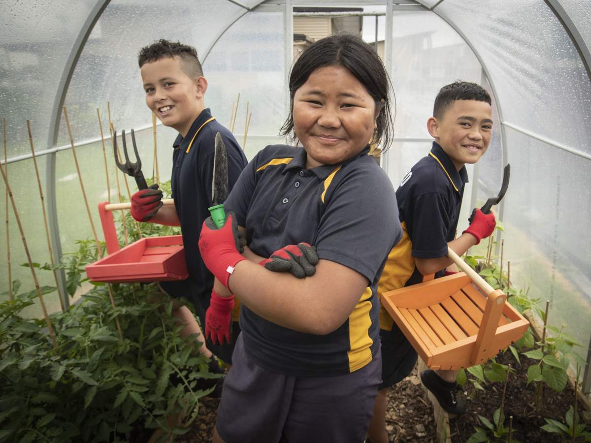 5+ A Day getting South Auckland tamariki growing